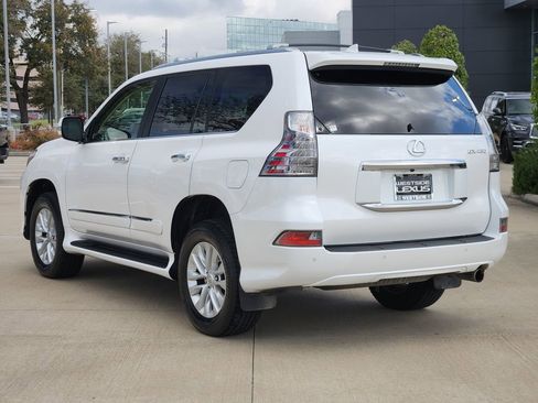 Used 2017 Lexus GX 460 Premium w/ Premium Package image 5