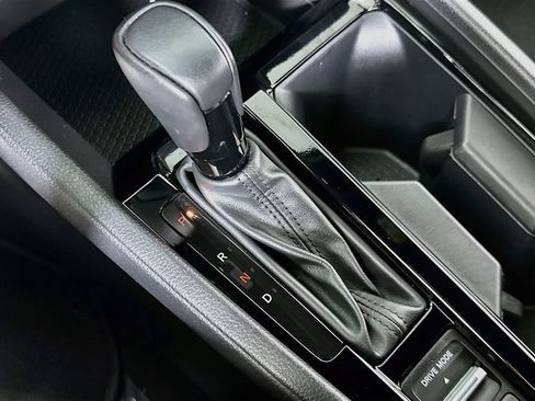 Used 2024 Honda Accord Sport image 30