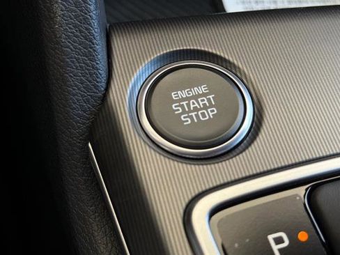 New 2026 Kia Sportage EX FWD image 39