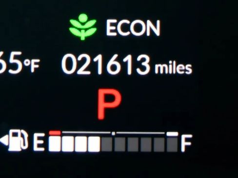 Used 2023 Honda HR-V LX image 16