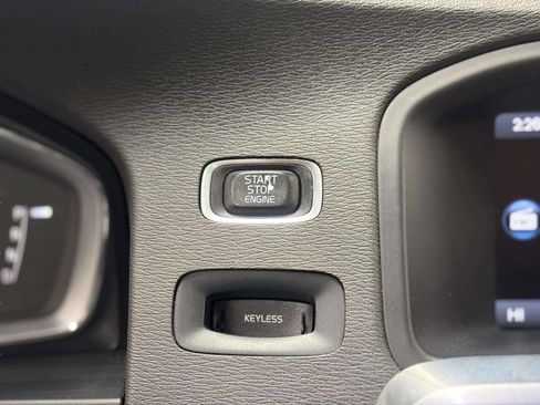 Used 2015 Volvo S60 T5 Premier Plus image 31