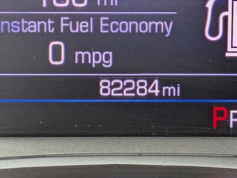 Used 2022 Chevrolet Equinox LT image 12