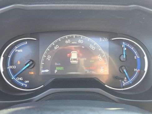 Used 2024 Toyota RAV4 XSE w/ Weather Package image 31