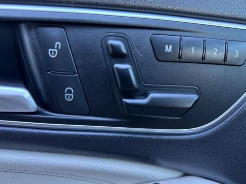 Used 2015 Mercedes-Benz CLA 250 image 22