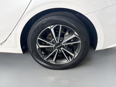 Used 2023 Kia Forte LXS FWD image 36