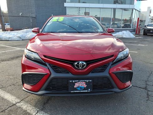 Certified 2023 Toyota Camry SE image 2