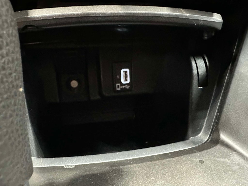 Used 2019 Honda Accord EX image 19
