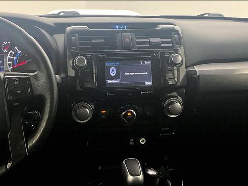 Used 2019 Toyota 4Runner TRD Off-Road Premium AWD/4WD image 6