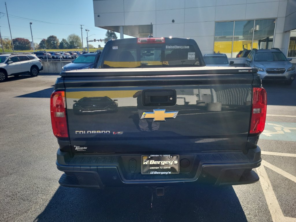 Used 2019 Chevrolet Colorado Z71 AWD/4WD image 3