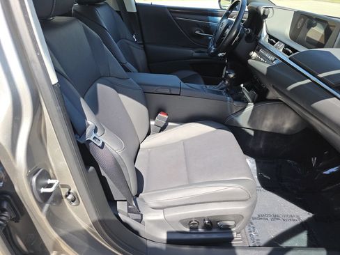 Certified 2021 Lexus ES 250 w/ Premium Package AWD/4WD image 26
