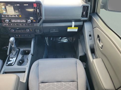 New 2026 Nissan Frontier SV w/ SV Convenience Package image 11
