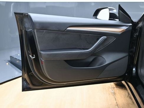 Used 2023 Tesla Model 3 Standard Range image 44