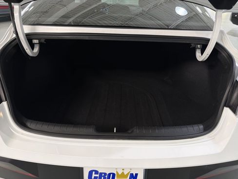 Used 2026 Hyundai Elantra Sport FWD image 12