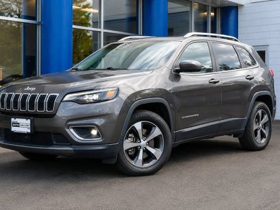 Used 2019 Jeep Cherokee Limited w/ Luxury Group