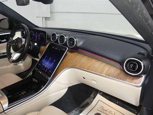Used 2023 Mercedes-Benz C 300 4MATIC Sedan image 24