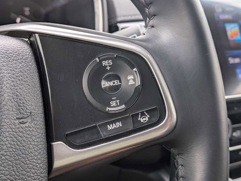 Used 2018 Honda CR-V Touring image 25