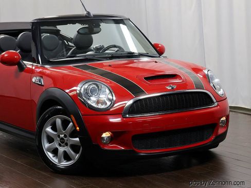 Used 2009 MINI Cooper S FWD image 2