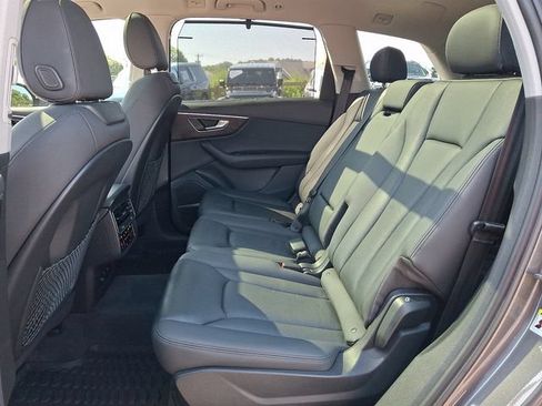 Used 2022 Audi Q7 2.0T Premium Plus AWD/4WD image 18
