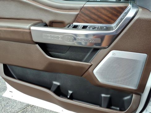 Used 2024 Ford F350 King Ranch w/ Chrome Package image 17