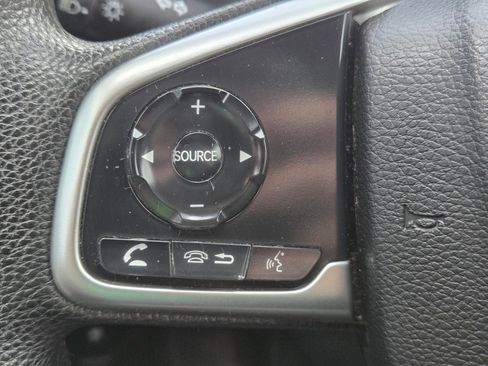 Used 2019 Honda CR-V LX image 14