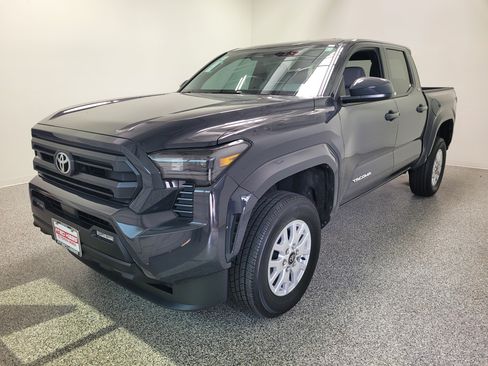 Certified 2025 Toyota Tacoma SR5 RWD image 2
