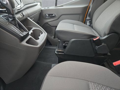 Certified 2026 Ford Transit 350 XLT image 22