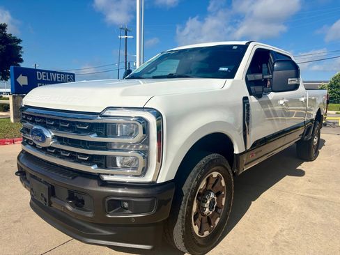 Used 2024 Ford F250 King Ranch AWD/4WD image 7