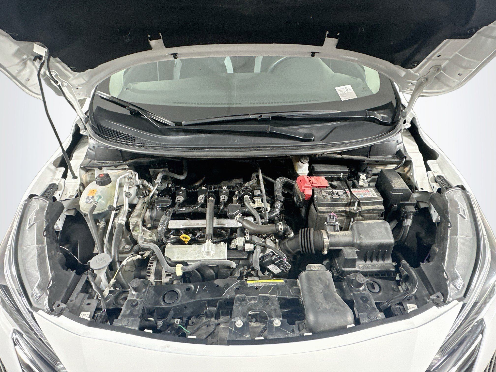 Used 2025 Nissan Versa S FWD image 30