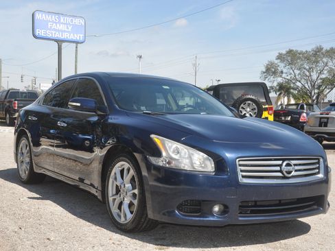 Used 2014 Nissan Maxima 3.5 SV w/ Premium Package image 2