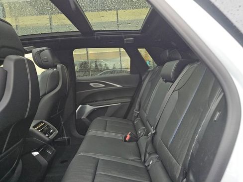 New 2026 Cadillac Lyriq Signature Luxury image 17