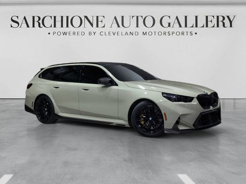 Used 2026 BMW M5 Touring w/ Executive Package AWD/4WD image 1