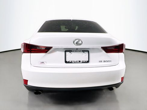 Used 2016 Lexus IS 200t image 6