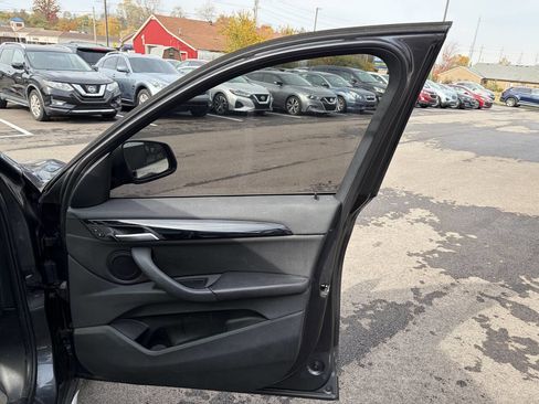 Used 2020 BMW X1 xDrive28i image 18
