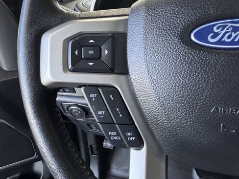 Used 2017 Ford F150 Lariat w/ Equipment Group 502A Luxury AWD/4WD image 20