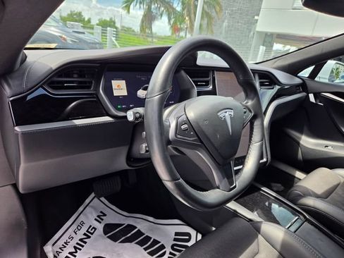 Used 2018 Tesla Model S 75D AWD/4WD image 28