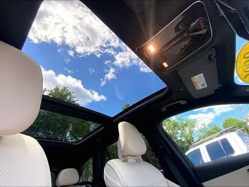 Certified 2026 Mercedes-Benz GLC 300 4MATIC image 11