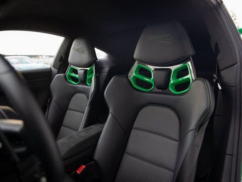 Certified 2024 Porsche 911 GT3 RS image 5