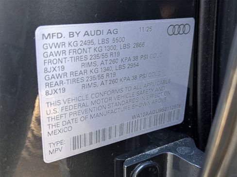 New 2025 Audi Q5 Premium Plus image 17