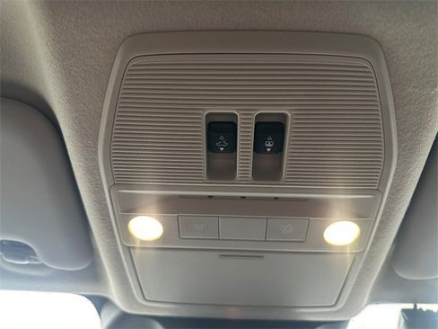 New 2026 Nissan Kicks SV w/ SV Premium Package image 19