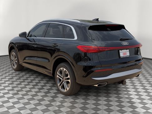 New 2026 Audi Q5 Premium AWD/4WD image 3