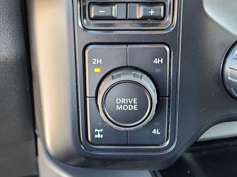 New 2026 Ford F250 Lariat w/ Chrome Package image 18