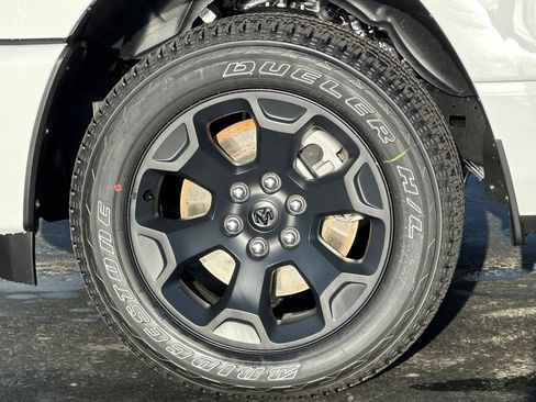 New 2026 RAM 1500 Express image 29