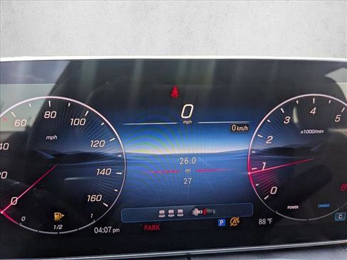 Used 2025 Mercedes-Benz C 300 Sedan image 11