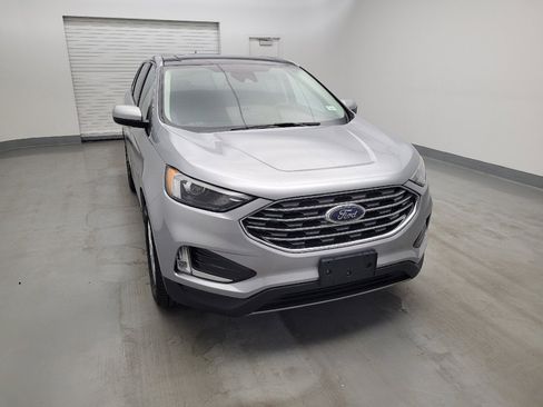 Used 2022 Ford Edge SEL w/ Convenience Package AWD/4WD image 14