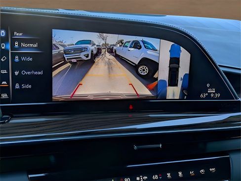 Used 2021 Cadillac Escalade Sport Platinum w/ LPO, ONYX Package image 18