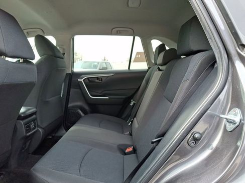 Used 2024 Toyota RAV4 LE image 10