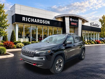 Used 2019 Jeep Cherokee Trailhawk w/ Cold Weather Group