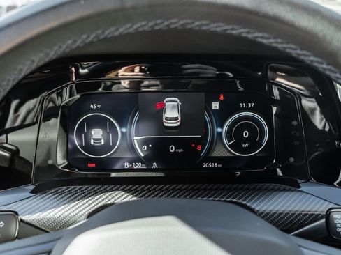 Used 2024 Volkswagen Golf R 4-Door image 15