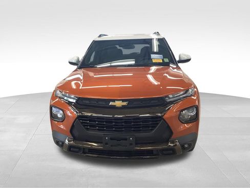Used 2023 Chevrolet TrailBlazer ACTIV w/ Sun and Liftgate Package AWD/4WD image 5