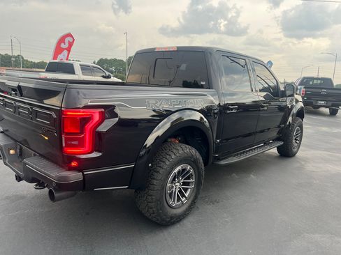 Used 2020 Ford F150 Raptor w/ Equipment Group 802A Luxury image 4